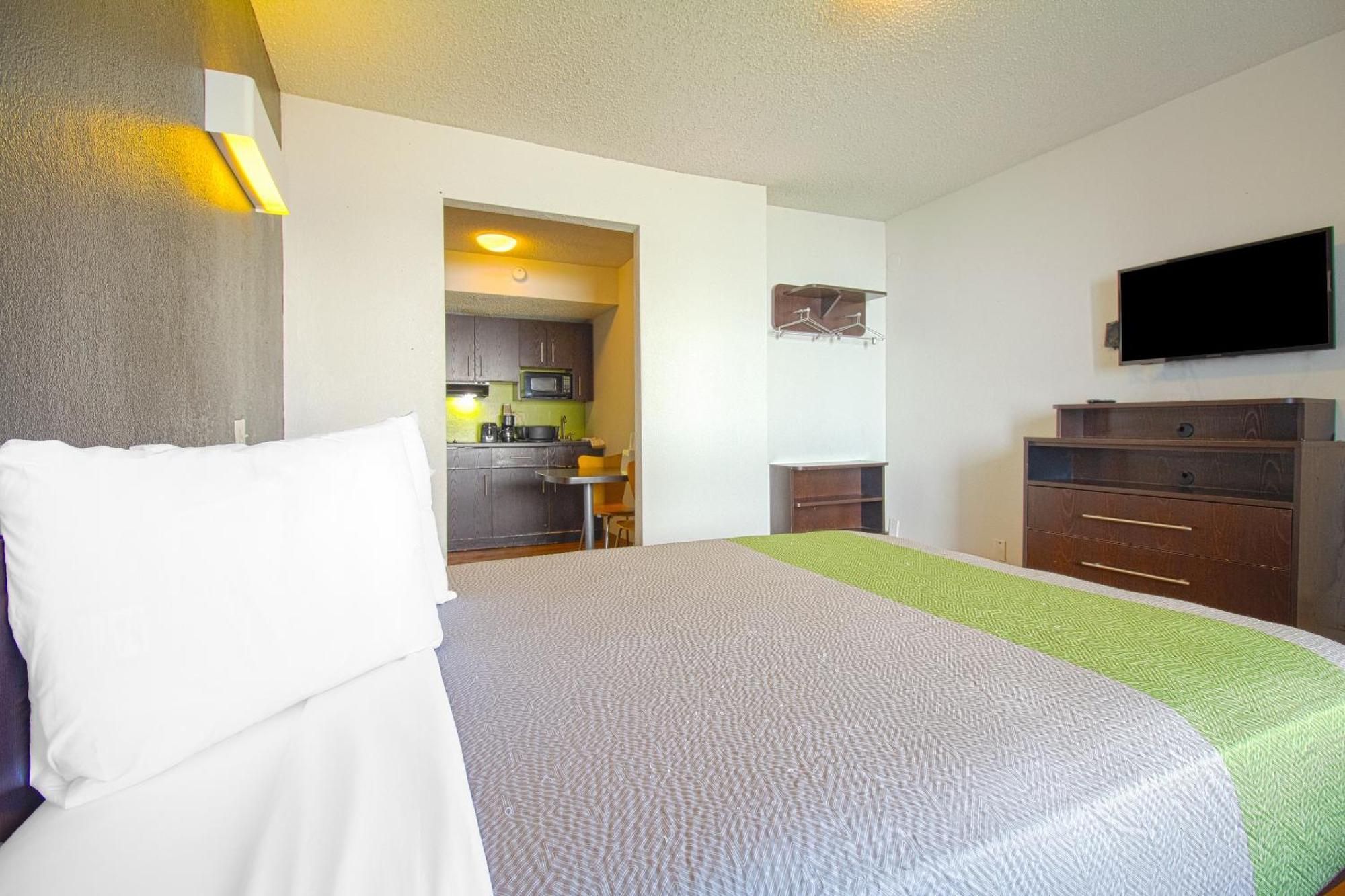 Studio Inn Extended Stay Oklahoma City Airport By Oyo Eksteriør bilde