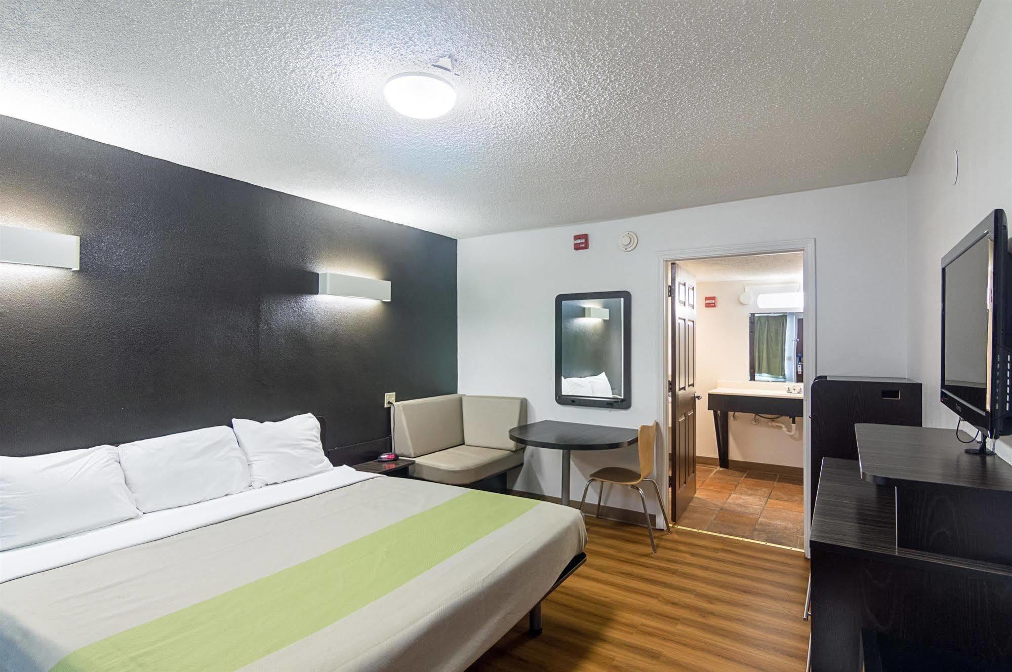 Studio Inn Extended Stay Oklahoma City Airport By Oyo Eksteriør bilde